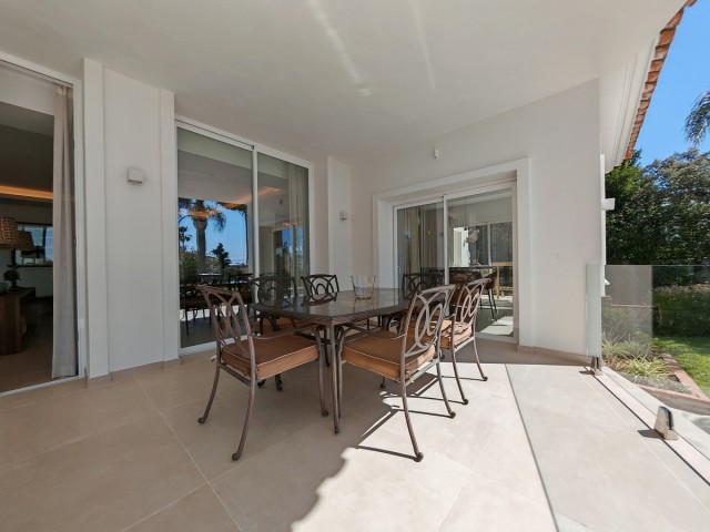Villa avec 4 Chambres  à Elviria