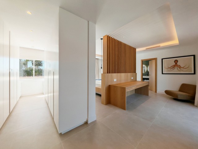 Villa avec 4 Chambres  à Elviria