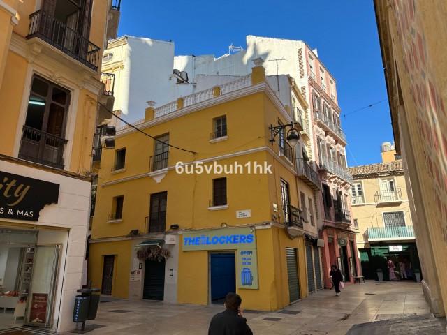 Commercial in Málaga