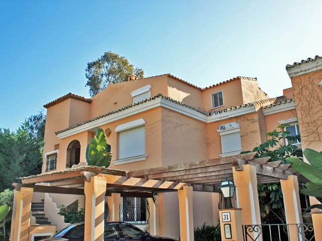 Appartement avec 4 Chambres  à New Golden Mile