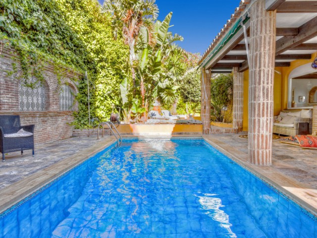 Villa avec 5 Chambres  à Torremuelle