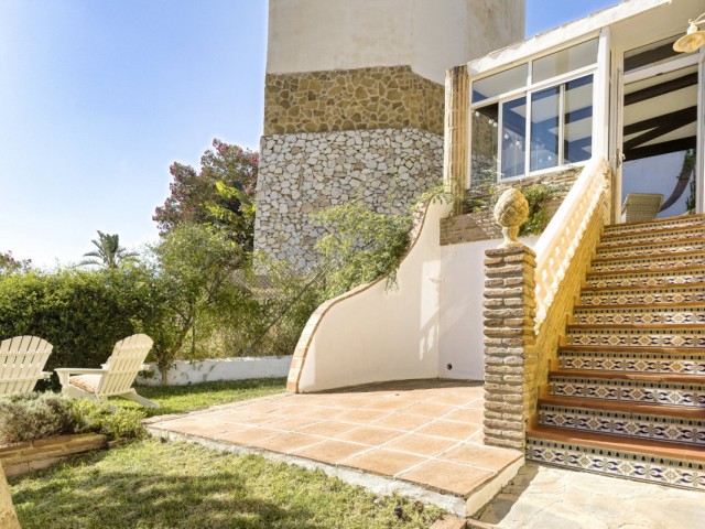Villa avec 5 Chambres  à Torremuelle