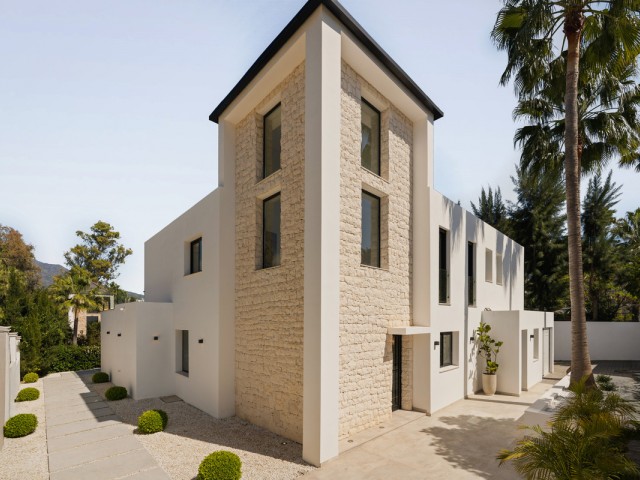 Villa avec 4 Chambres  à Las Brisas