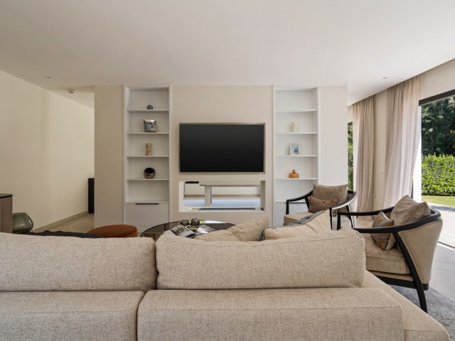 Villa avec 4 Chambres  à Las Brisas