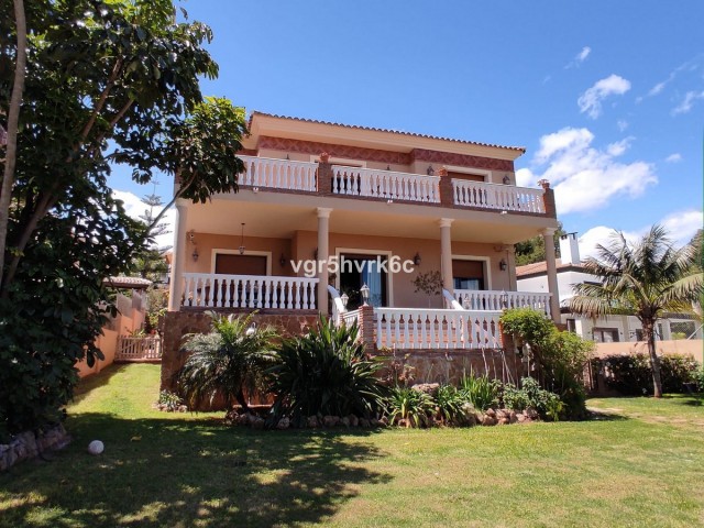 Villa, Sierrezuela, R5350372