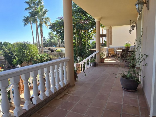 4 Bedrooms Villa in Sierrezuela