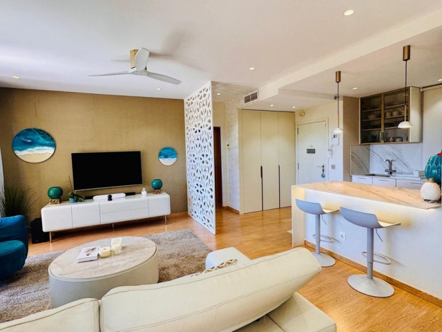 2 Bedrooms Apartment in Selwo