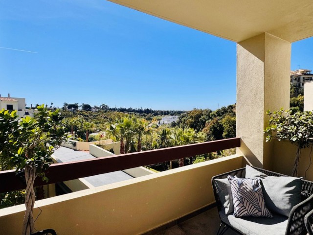 2 Bedrooms Apartment in Selwo