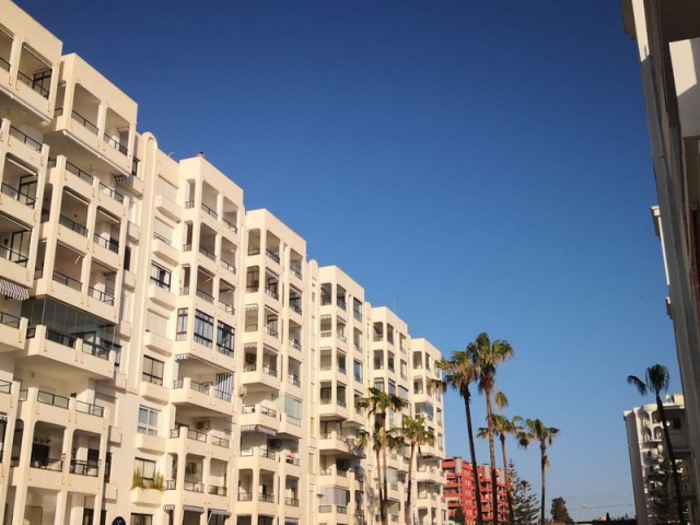 2 Bedrooms Apartment in Fuengirola