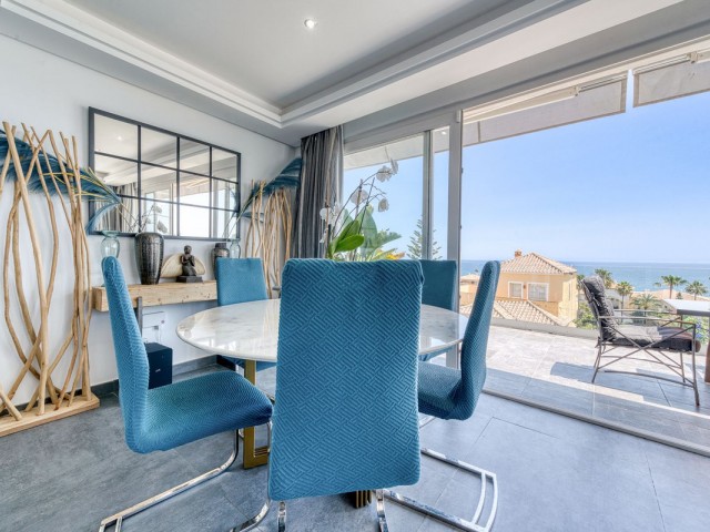 5 Bedrooms Villa in Estepona