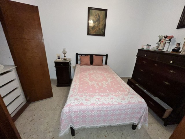 8 Bedrooms Townhouse in Estepona