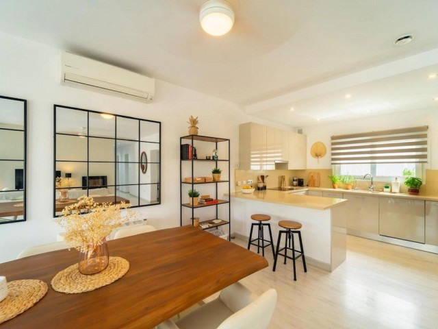 4 Bedrooms Villa in Marbesa