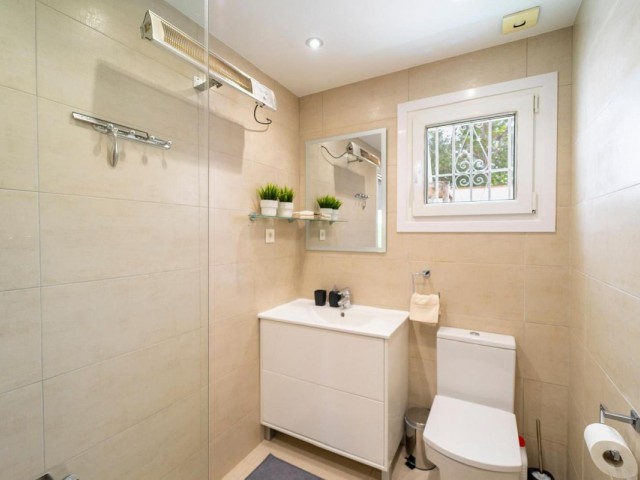 4 Bedrooms Villa in Marbesa