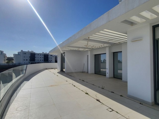 Penthouse avec 3 Chambres  à Fuengirola