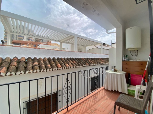 Maison mitoyenne avec 7 Chambres  à Marbella