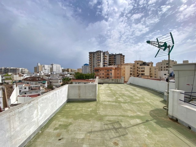 Maison mitoyenne avec 7 Chambres  à Marbella