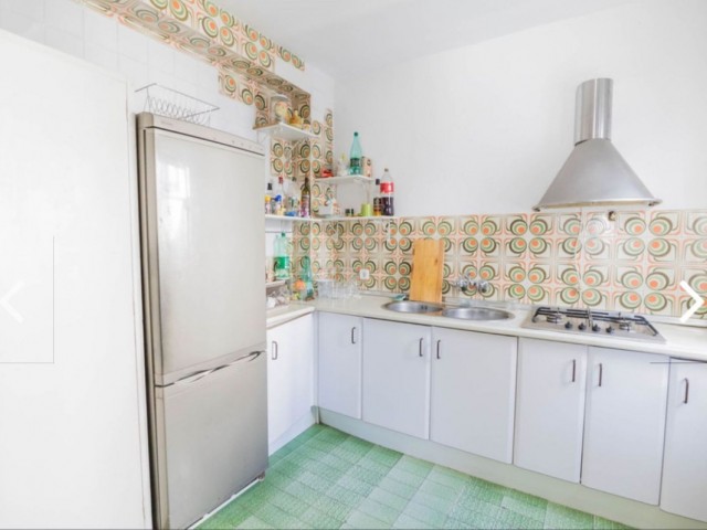 Maison mitoyenne avec 7 Chambres  à Marbella