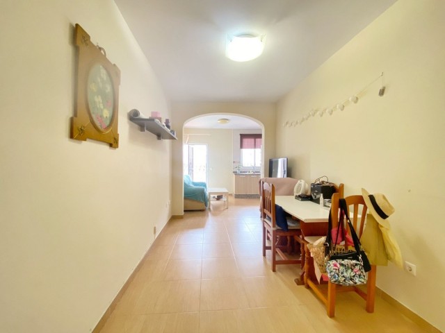 Maison mitoyenne avec 7 Chambres  à Marbella