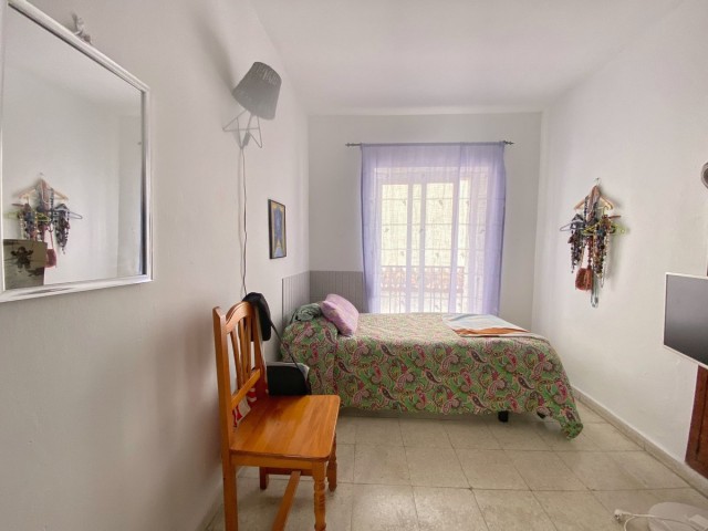 Maison mitoyenne avec 7 Chambres  à Marbella