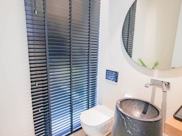 4 Bedrooms Villa in Marbesa