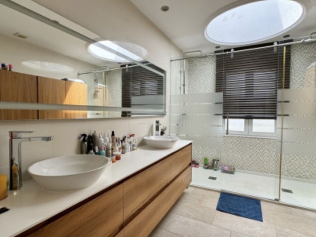 Penthouse in Estepona