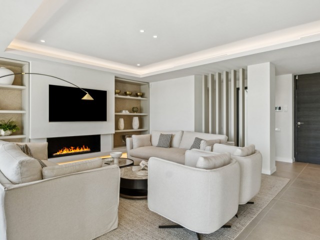 5 Bedrooms Villa in Nueva Andalucía