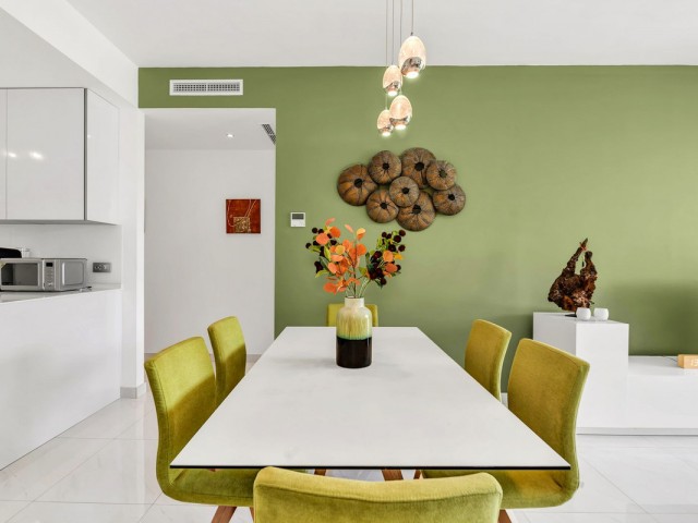 3 Schlafzimmer Apartment in Bel Air