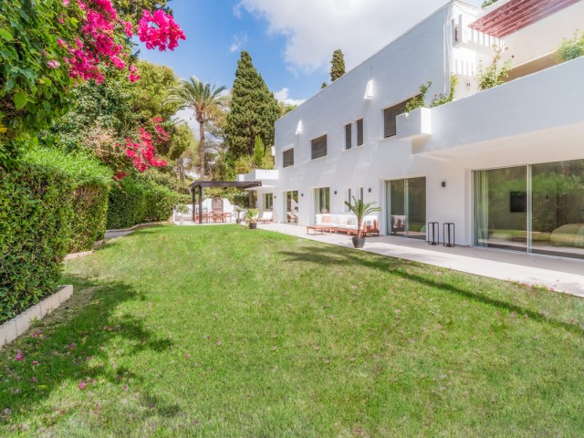 4 Soveroms Leilighet i The Golden Mile