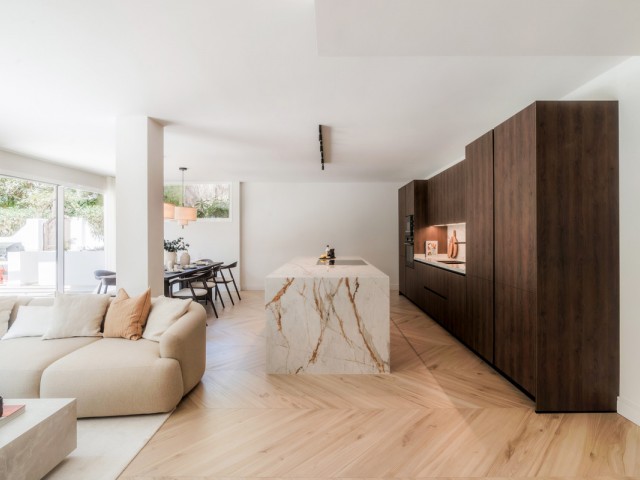 4 Soveroms Leilighet i The Golden Mile