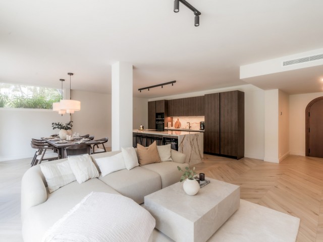 4 Soveroms Leilighet i The Golden Mile