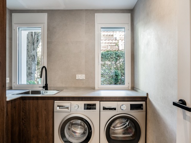 4 Soveroms Leilighet i The Golden Mile