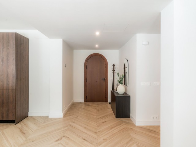 4 Soveroms Leilighet i The Golden Mile