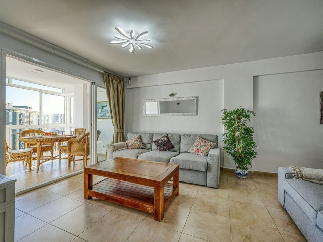 Appartement avec 3 Chambres  à Los Boliches