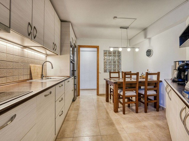 Appartement avec 3 Chambres  à Los Boliches