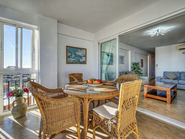 Appartement avec 3 Chambres  à Los Boliches