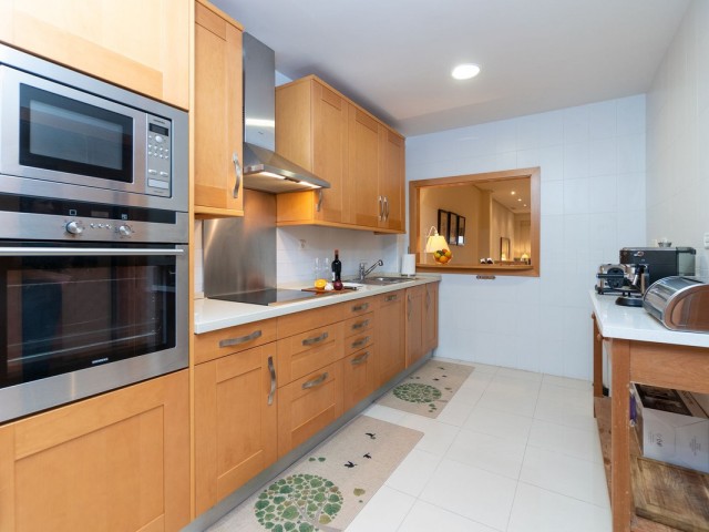 2 Schlafzimmer Apartment in Marbella