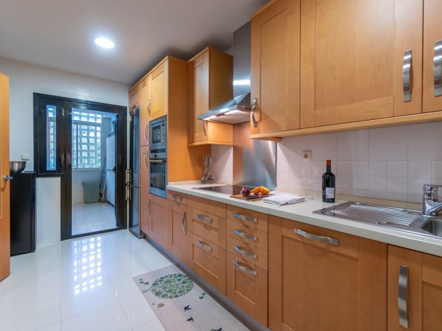 2 Schlafzimmer Apartment in Marbella