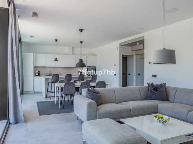 Villa avec 3 Chambres  à Estepona