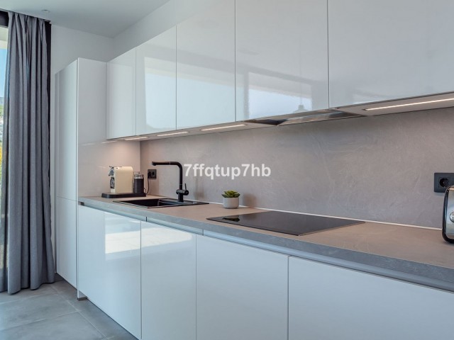 Villa avec 3 Chambres  à Estepona