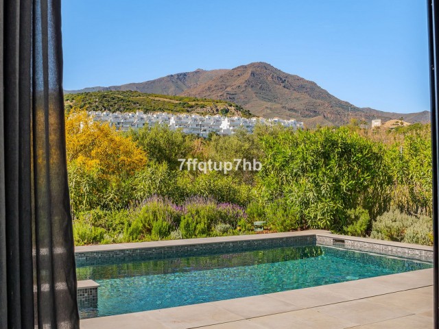 Villa avec 3 Chambres  à Estepona