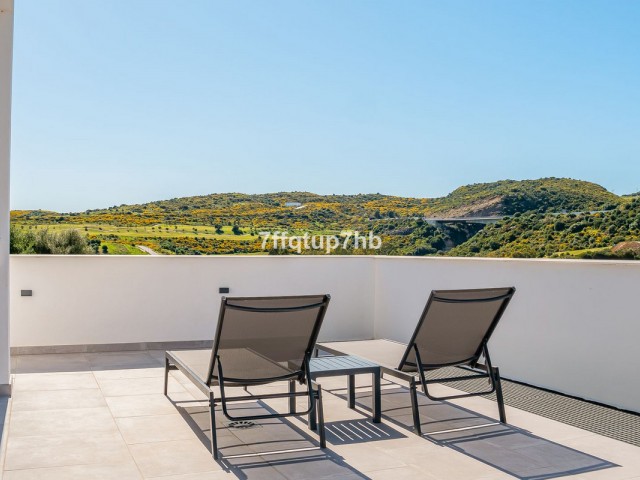 Villa avec 3 Chambres  à Estepona