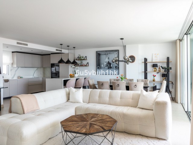 3 Bedrooms Apartment in Torrequebrada