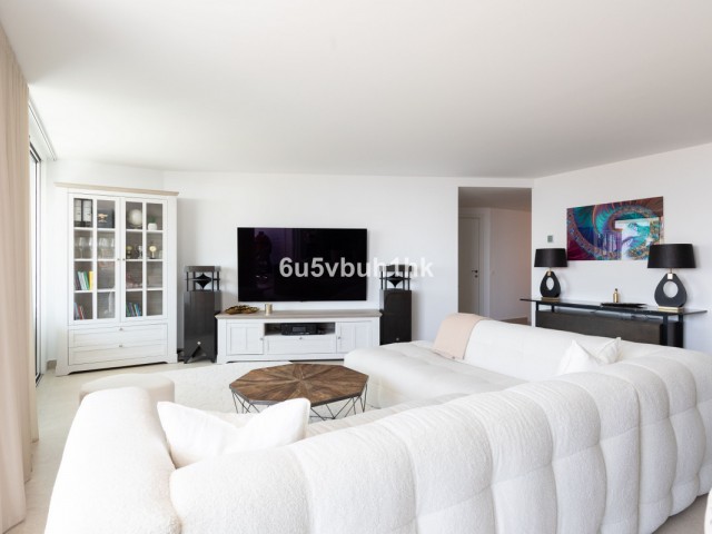 3 Bedrooms Apartment in Torrequebrada