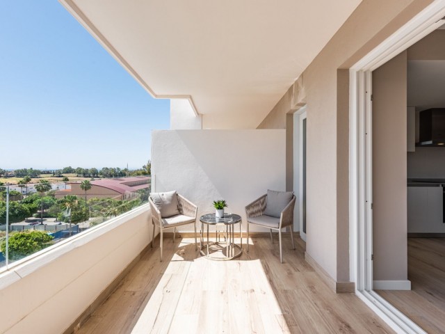 3 Bedrooms Apartment in Nueva Andalucía