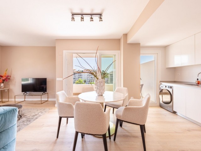 3 Bedrooms Apartment in Nueva Andalucía