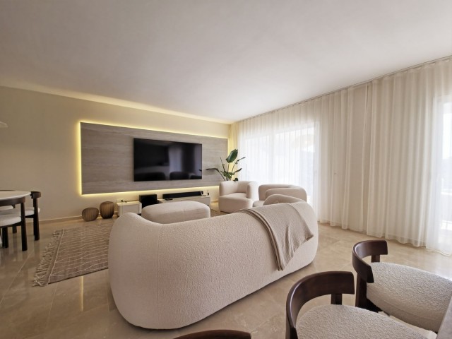 2 Bedrooms Apartment in Benahavís