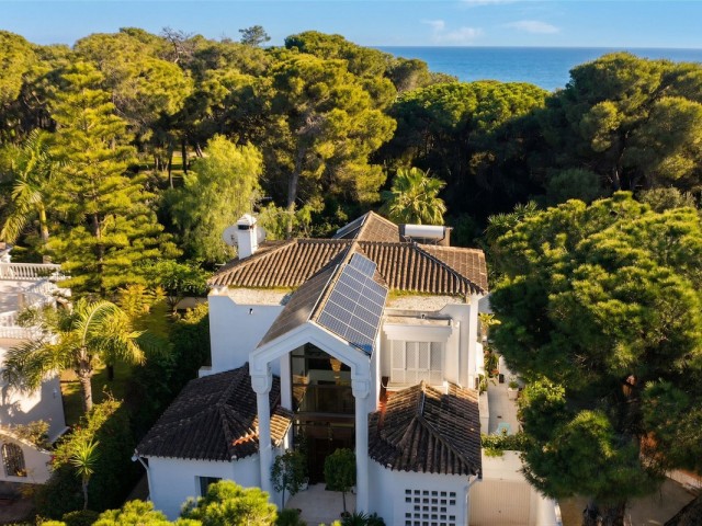 3 Bedrooms Villa in New Golden Mile