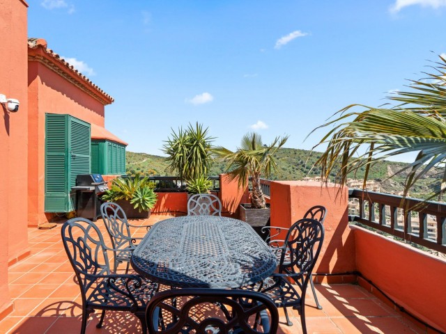 Penthouse in Calahonda