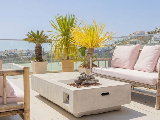 Penthouse avec 2 Chambres  à Mijas