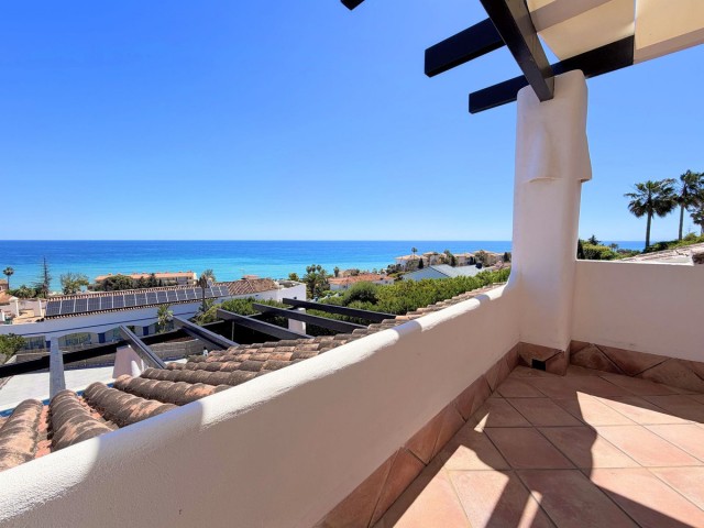 Villa avec 5 Chambres  à Estepona